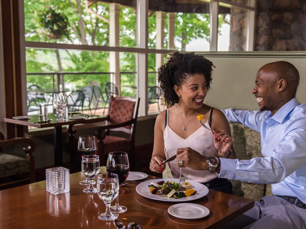 Deerhurst Resort هانتسفيل المظهر الخارجي الصورة