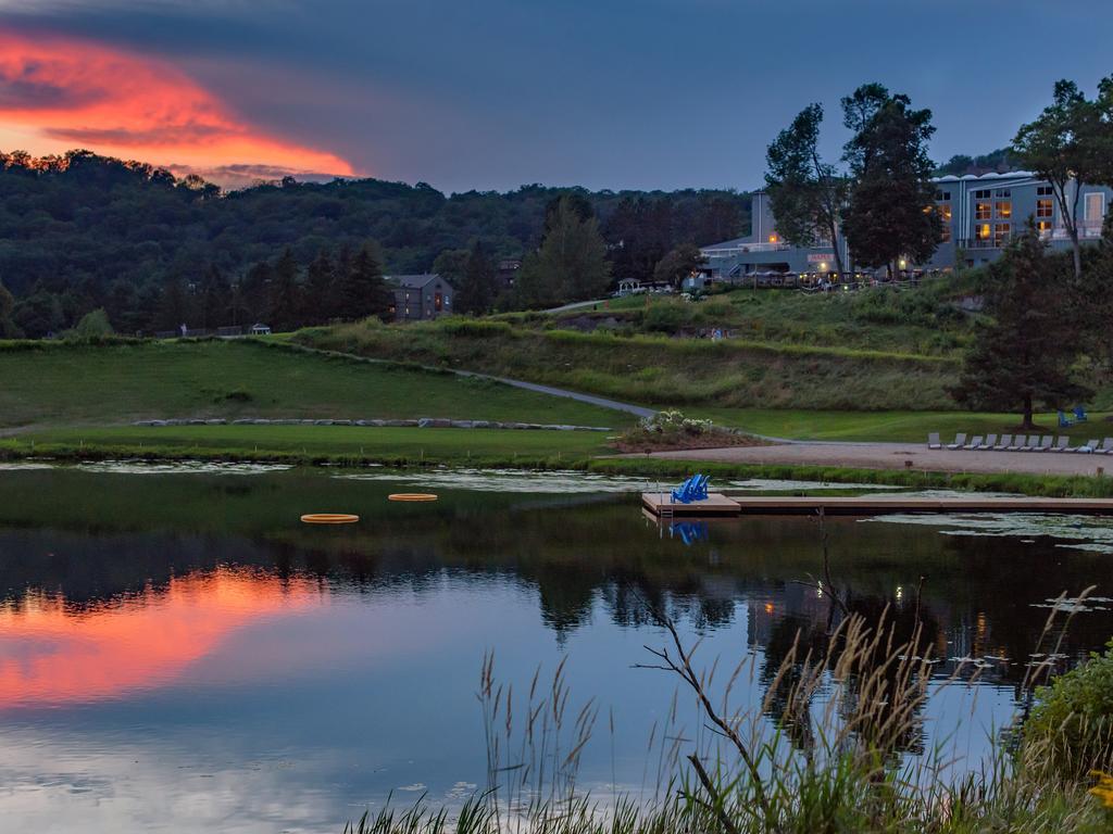 Deerhurst Resort هانتسفيل المظهر الخارجي الصورة